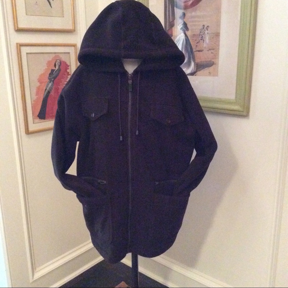 Hooded black fleece